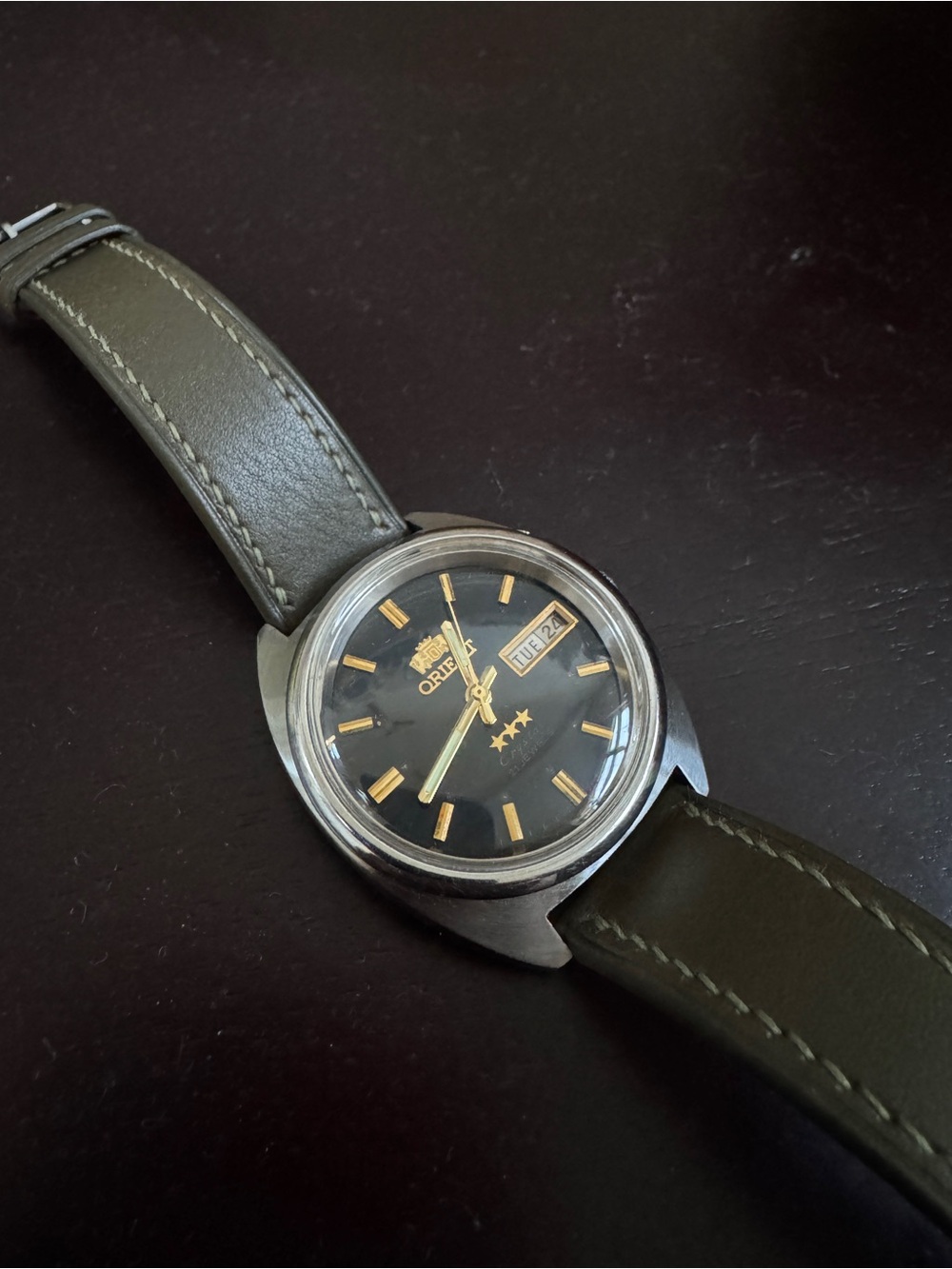 Vintage Orient 3 Star Men's Automatic Day/Date Black Dial 37.9mm Cal. 46943